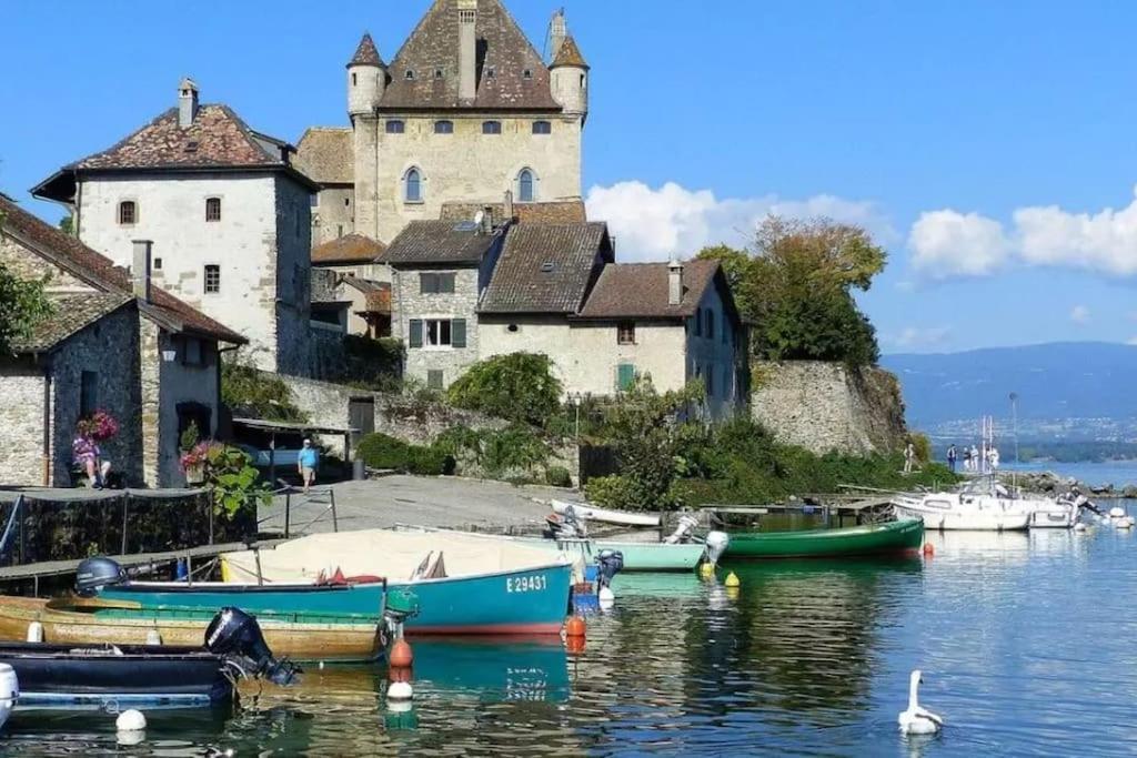 Apartamento Jolie Vue Au Calme Évian-les-Bains Exterior foto