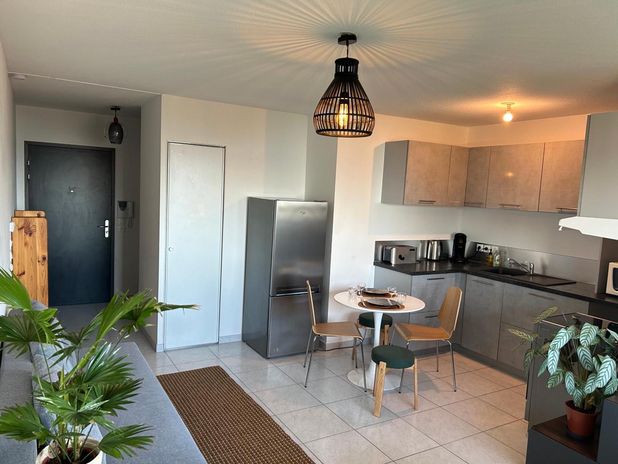 Apartamento Jolie Vue Au Calme Évian-les-Bains Exterior foto